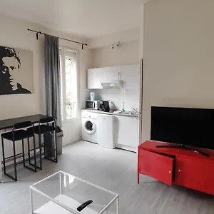 Charming Parisian Studio! Apartamento